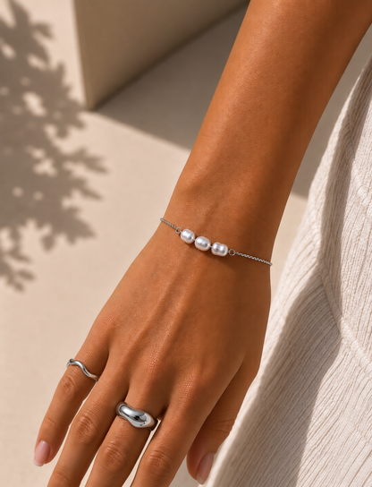 Soleill pearl bracelet